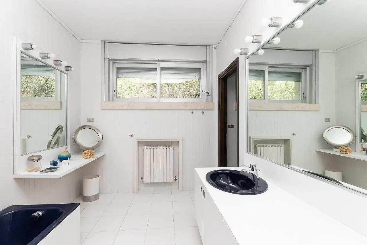 Villa Elisabetta Luxury Property In Moneglia